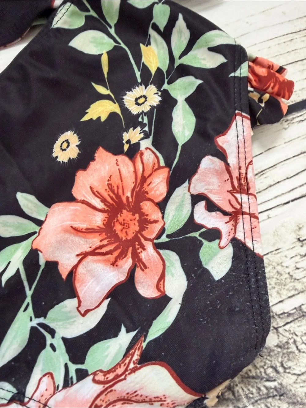 ♡ Girls Boutique Black Floral Ruffle Two-Piece Swim Set with Headband 4T